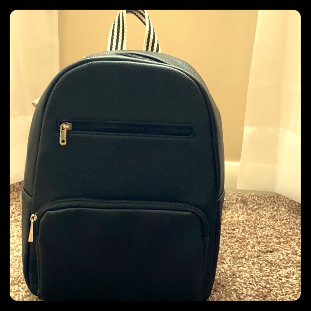 Thirty One Black Boutique Backpack